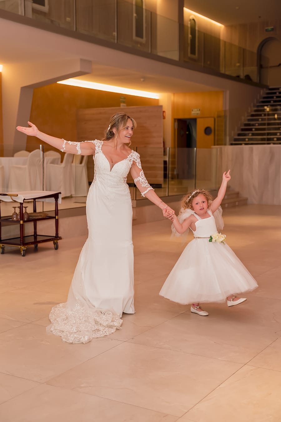 Pasándolo bien boda Hotel Granada Palace, Celebración boda Monachil